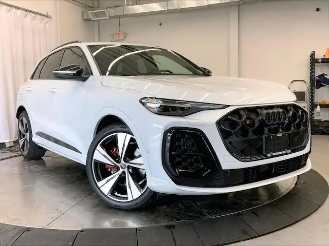 2026 Audi SQ5 Premium Plus quattro's photo