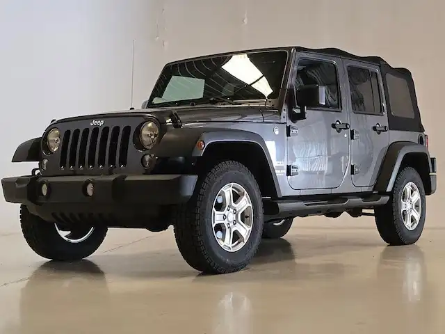 2014 Jeep Wrangler Sport's photo
