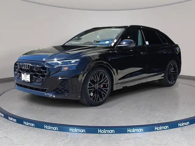 2026 Audi SQ8 Premium Plus quattro's photo