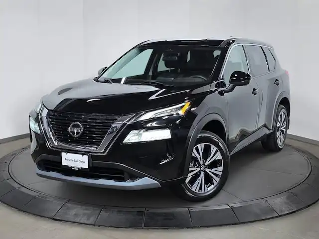 2021 Nissan Rogue SV FWD's photo