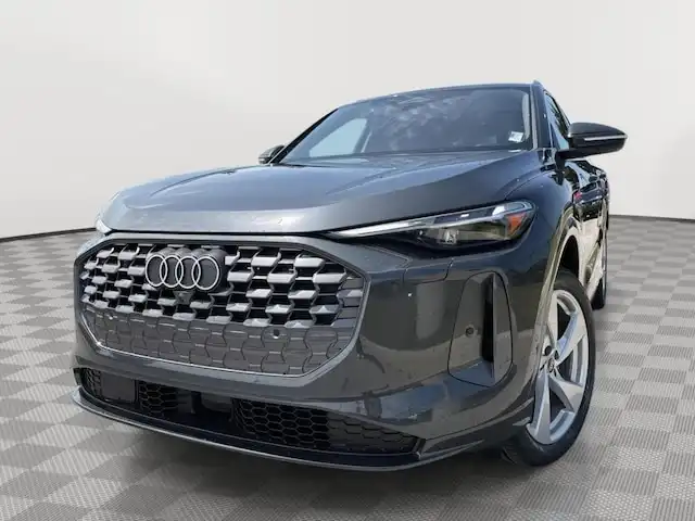 2025 Audi Q5 40 Premium Plus's photo
