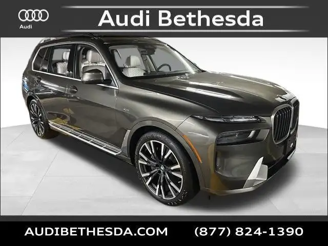 2024 BMW X7 xDrive40i's photo