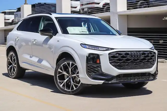 2026 Audi Q3 S Line quattro's photo