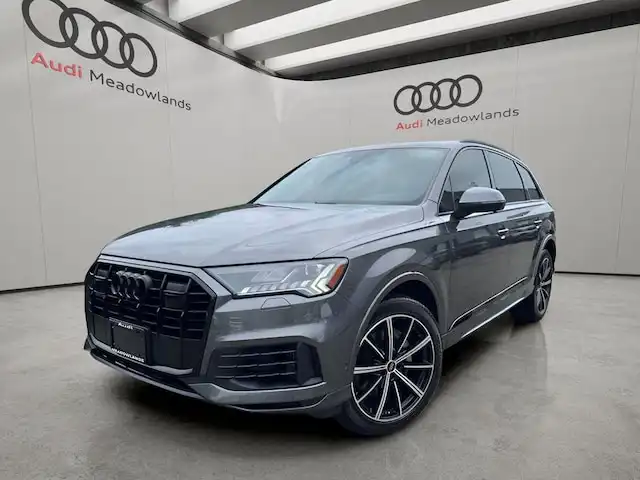 2023 Audi Q7 55 Premium Plus quattro Tiptronic's photo
