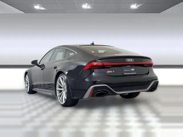 2024 Audi RS7 Performance photo 3