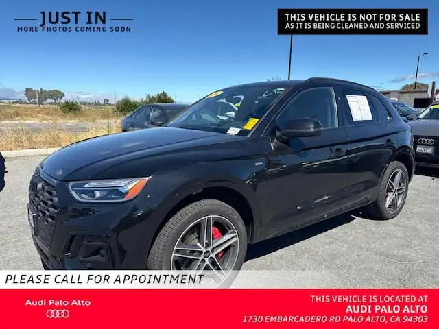 2024 Audi Q5 55 e Premium Plus's photo