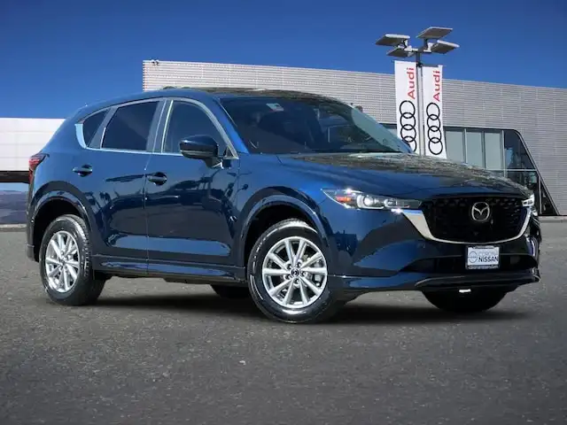 2024 Mazda CX-5 S Select Package Auto AWD's photo