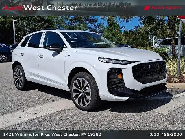 2026 Audi Q3 S Line quattro's photo