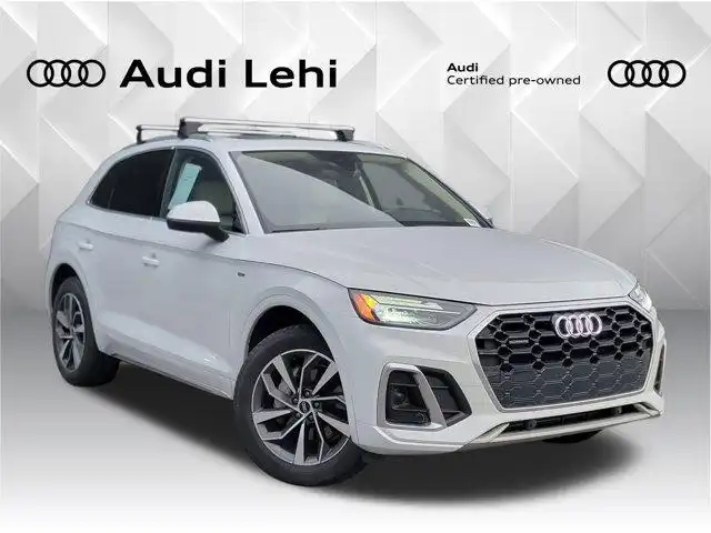 2023 Audi Q5 45 Premium's photo