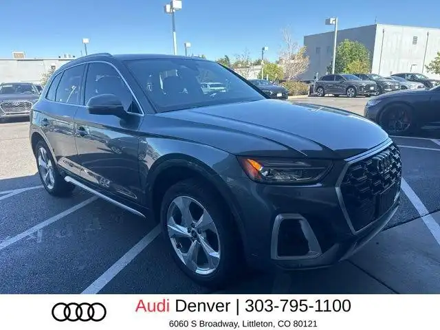 2023 Audi Q5 45 Premium Plus's photo