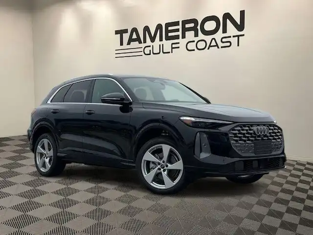 2026 Audi Q5 Premium Plus quattro's photo
