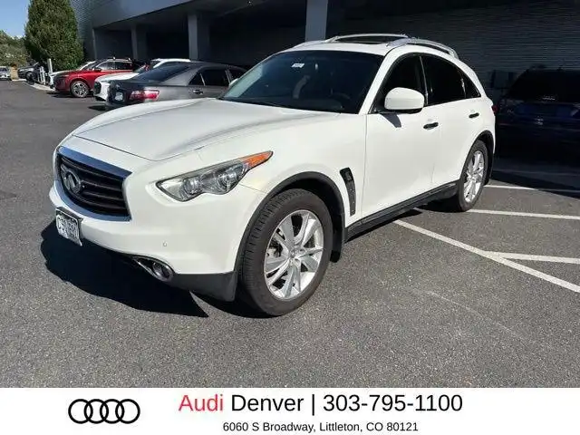 2013 INFINITI FX's photo