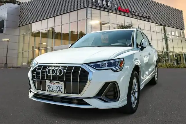 2023 Audi Q3 45 TFSI S Line Premium quattro's photo