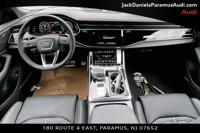 2026 Audi RS Q8 Base photo 5
