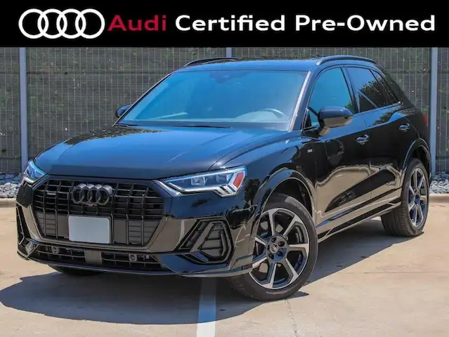 2025 Audi Q3 45 TFSI S Line Premium Plus quattro's photo