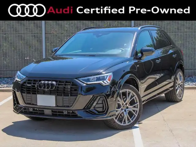 2025 Audi Q3 45 TFSI S Line Premium Plus quattro's photo