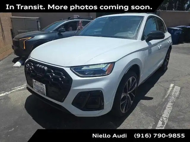2023 Audi SQ5 Premium Plus's photo