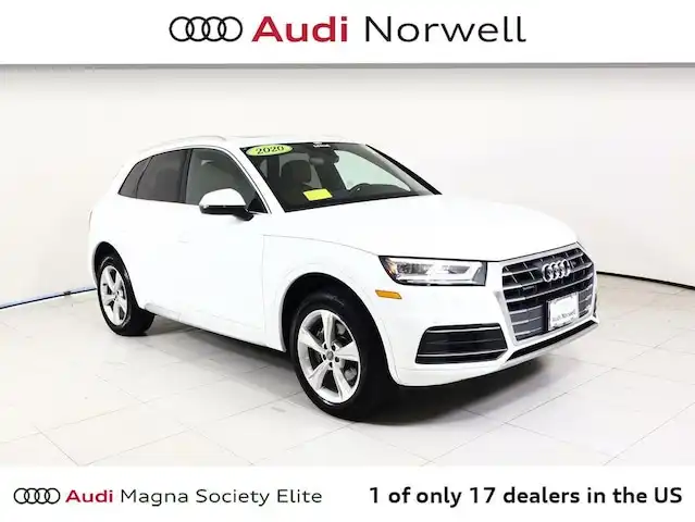 2020 Audi Q5 45 quattro S tronic Premium Plus's photo