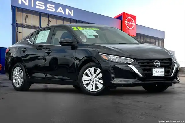 2025 Nissan Sentra S CVT's photo
