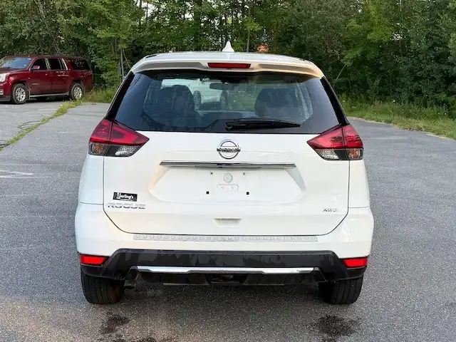 2019 Nissan Rogue S AWD's photo