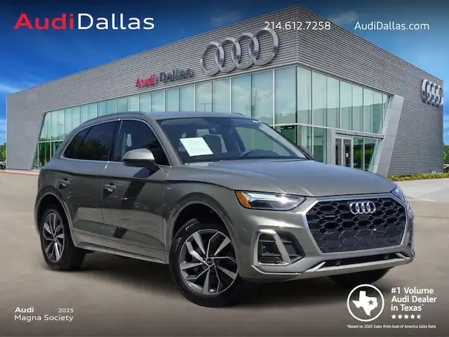 2024 Audi Q5 45 Premium Plus's photo