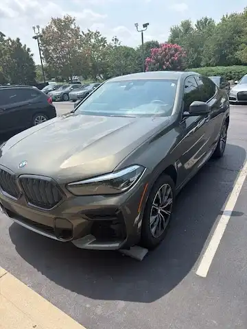 2022 BMW X6 xDrive40i's photo
