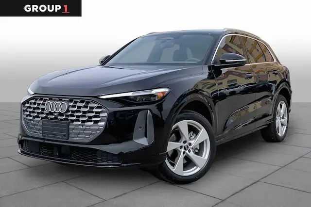 2026 Audi Q5 Premium Plus quattro photo 1