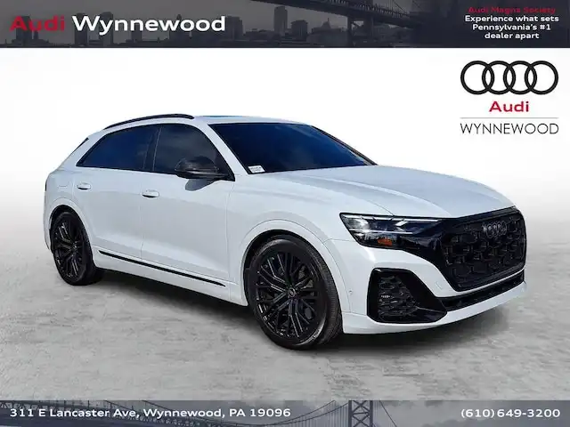 2025 Audi SQ8 Premium Plus quattro's photo