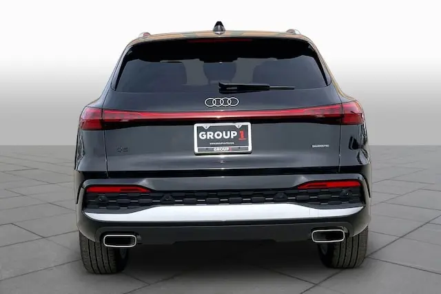 2026 Audi Q5 Premium Plus quattro photo 4