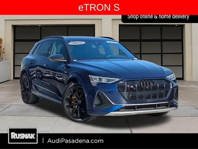 2022 Audi e-tron S 95 kWh Premium Plus quattro's photo