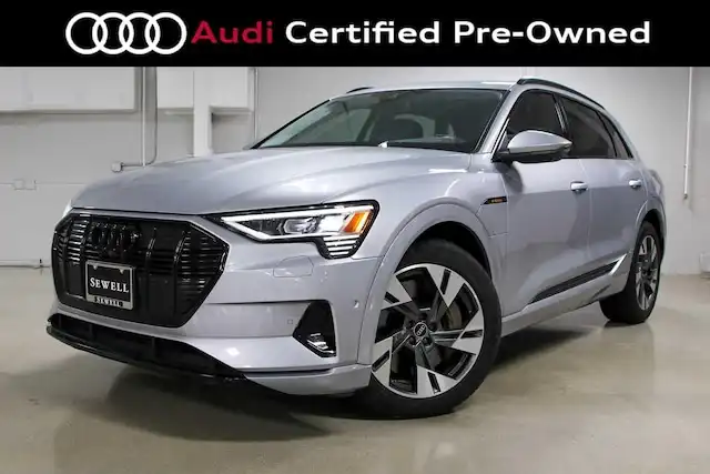 2022 Audi e-tron 95 kWh Premium quattro's photo
