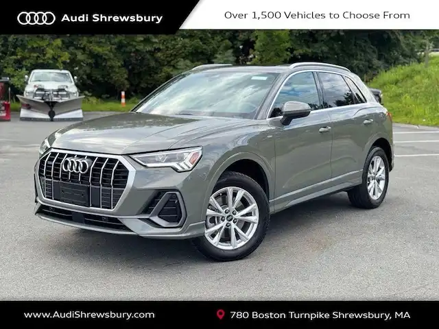 2023 Audi Q3 45 TFSI S Line Premium quattro's photo