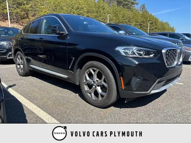 2024 BMW X4 xDrive30i's photo