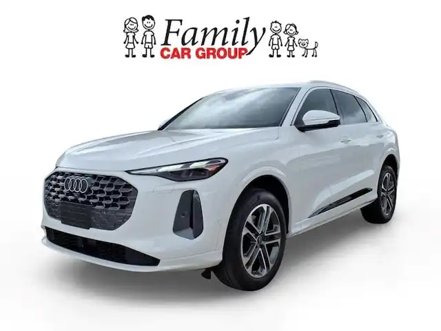 2025 Audi Q5 Premium quattro's photo