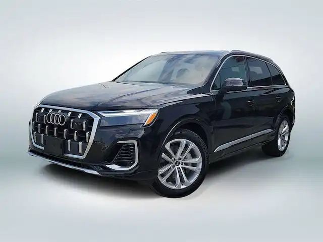 2025 Audi Q7 55 Premium Plus quattro Tiptronic's photo