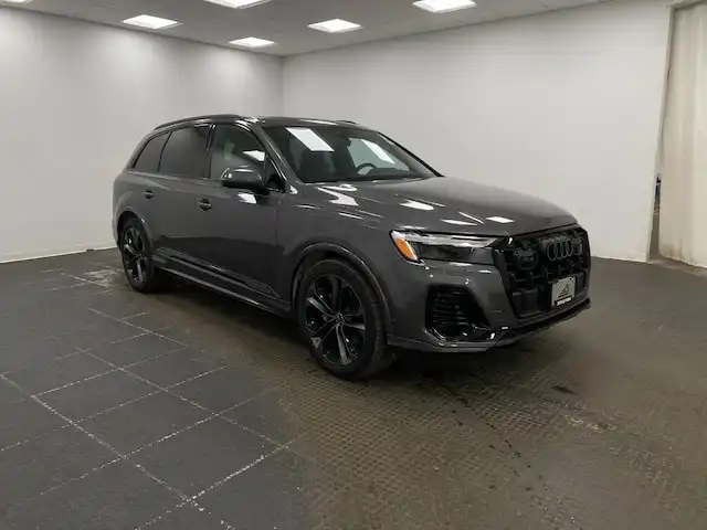 2026 Audi Q7 55 Premium Plus quattro Tiptronic's photo