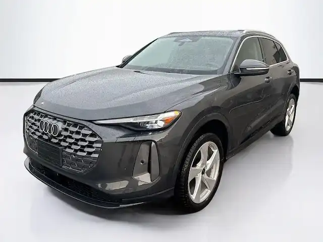 2026 Audi Q5 Premium Plus quattro's photo