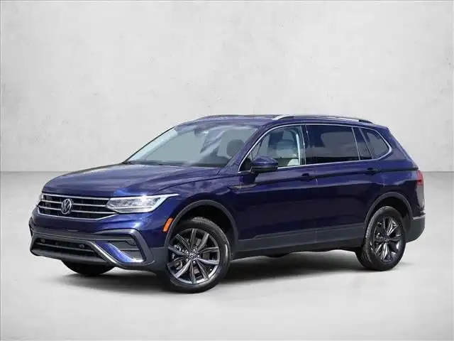 2024 Volkswagen Tiguan 2.0T SE 4Motion's photo