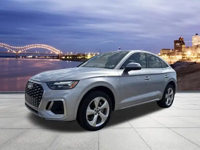 2022 Audi Q5 Sportback 45 Premium Plus's photo