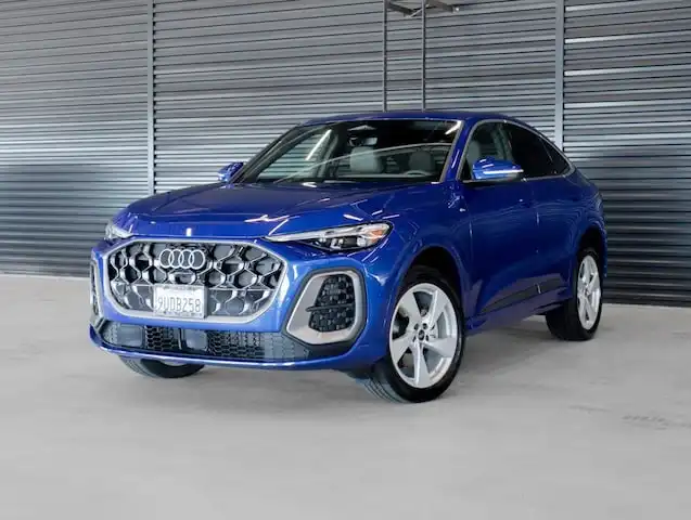 2025 Audi Q5 Sportback 45 Premium Plus's photo