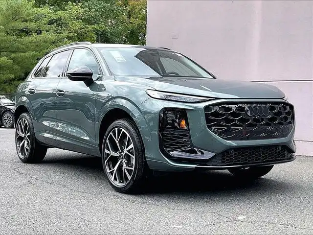 2026 Audi Q3 S Line quattro's photo