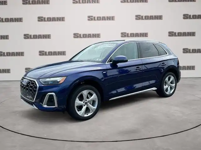 2023 Audi Q5 45 Premium Plus's photo