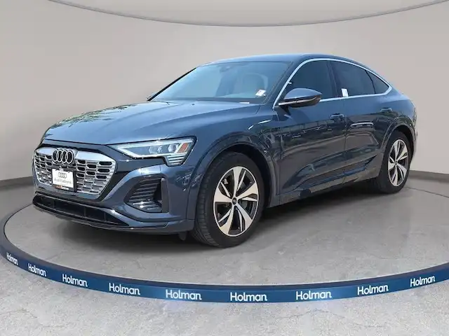 2024 Audi Q8 Sportback e-tron 55 114 kWh Premium Plus quattro's photo