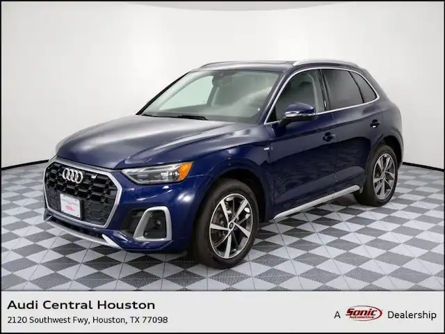 2023 Audi Q5 45 Premium's photo