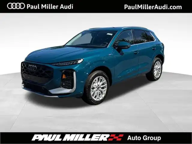 2026 Audi Q3 S Line quattro's photo