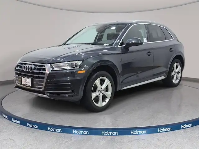 2020 Audi Q5 45 quattro S tronic Premium's photo