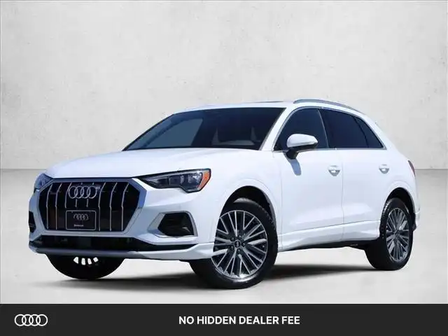 2022 Audi Q3 40 TFSI Premium quattro's photo