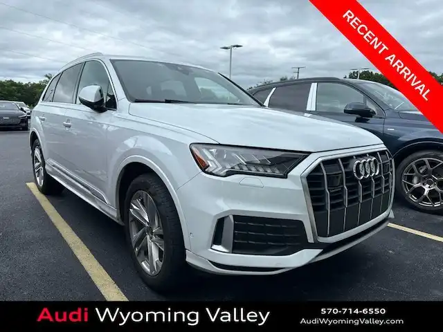 2021 Audi Q7 45 Premium Plus quattro Tiptronic's photo