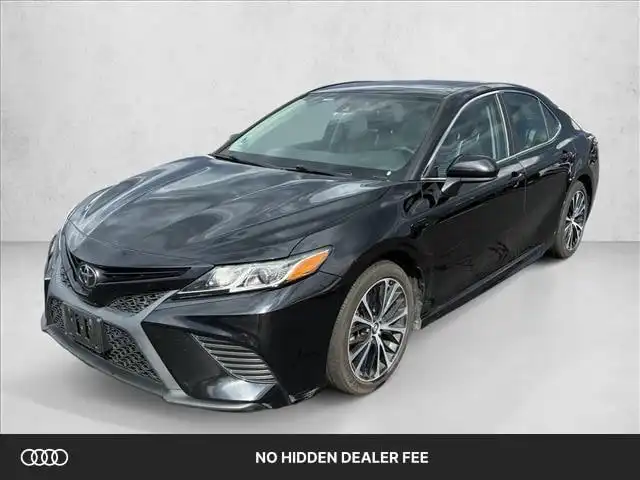 2019 Toyota Camry 2.5 Auto SE's photo