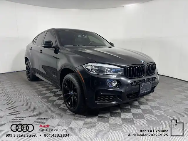 2019 BMW X6 xDrive50i's photo